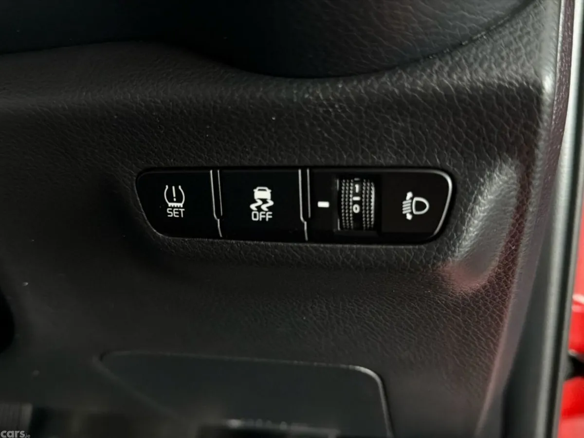 Kia Picanto Hatchback, Petrol, 2022, Red