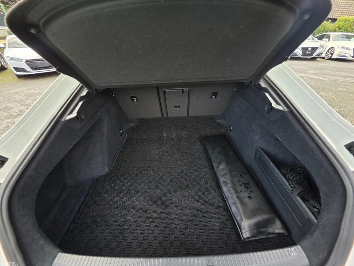 Volkswagen Arteon Saloon, Petrol, 2018, White