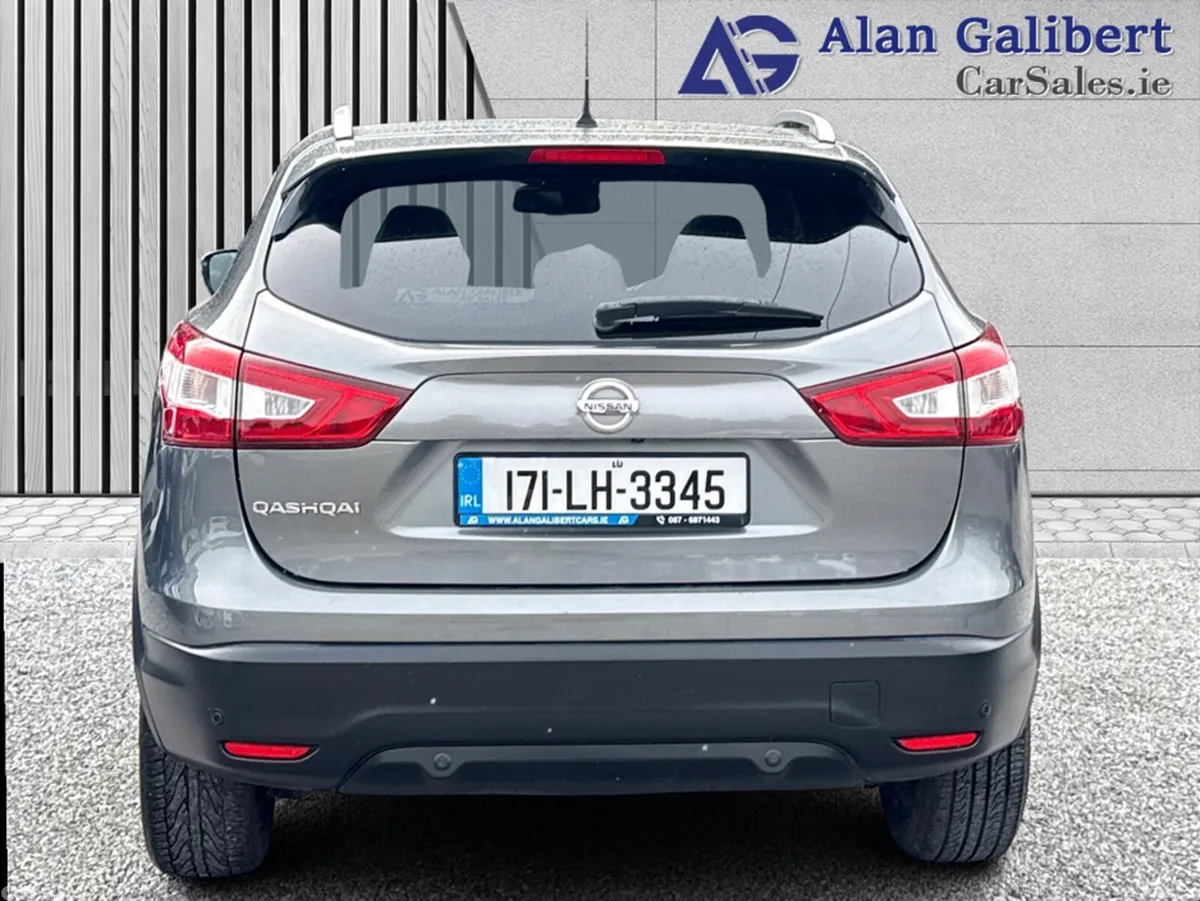 Nissan Qashqai MPV, Diesel, 2017, Grey