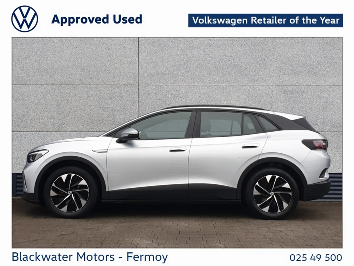 Volkswagen ID.4 Hatchback, Electric, 2023, Grey