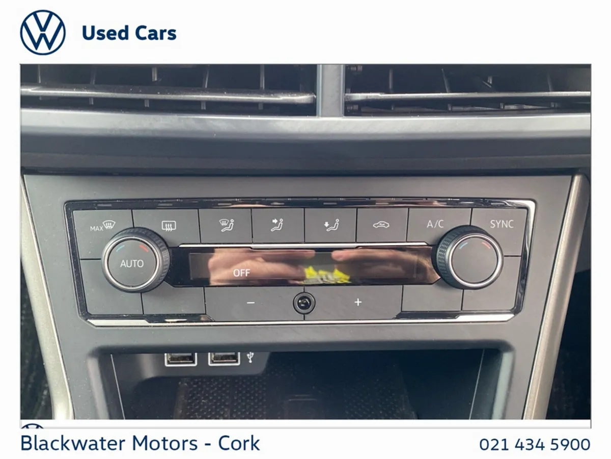 Volkswagen Polo Hatchback, Petrol, 2017, 