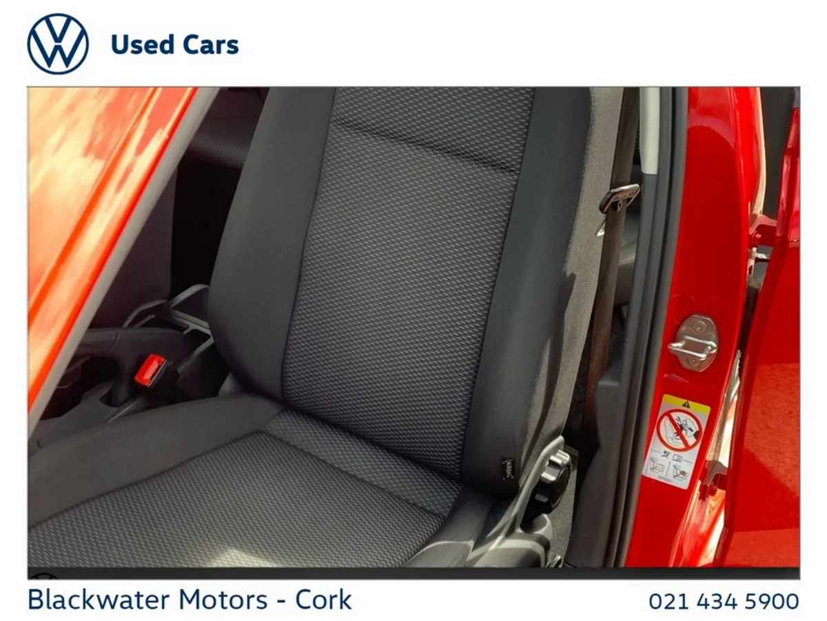 Volkswagen Polo Hatchback, Petrol, 2017, 