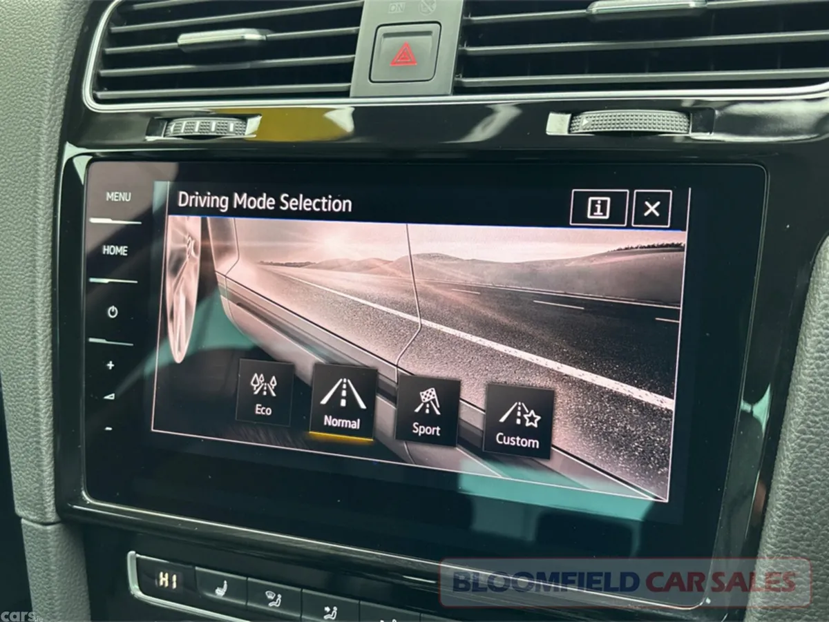 Volkswagen Golf Hatchback, Petrol, 2019, Black
