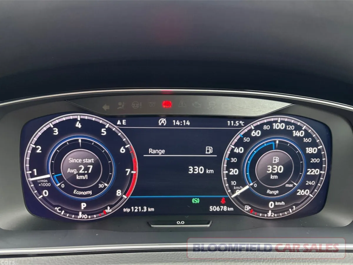 Volkswagen Golf Hatchback, Petrol, 2019, Black