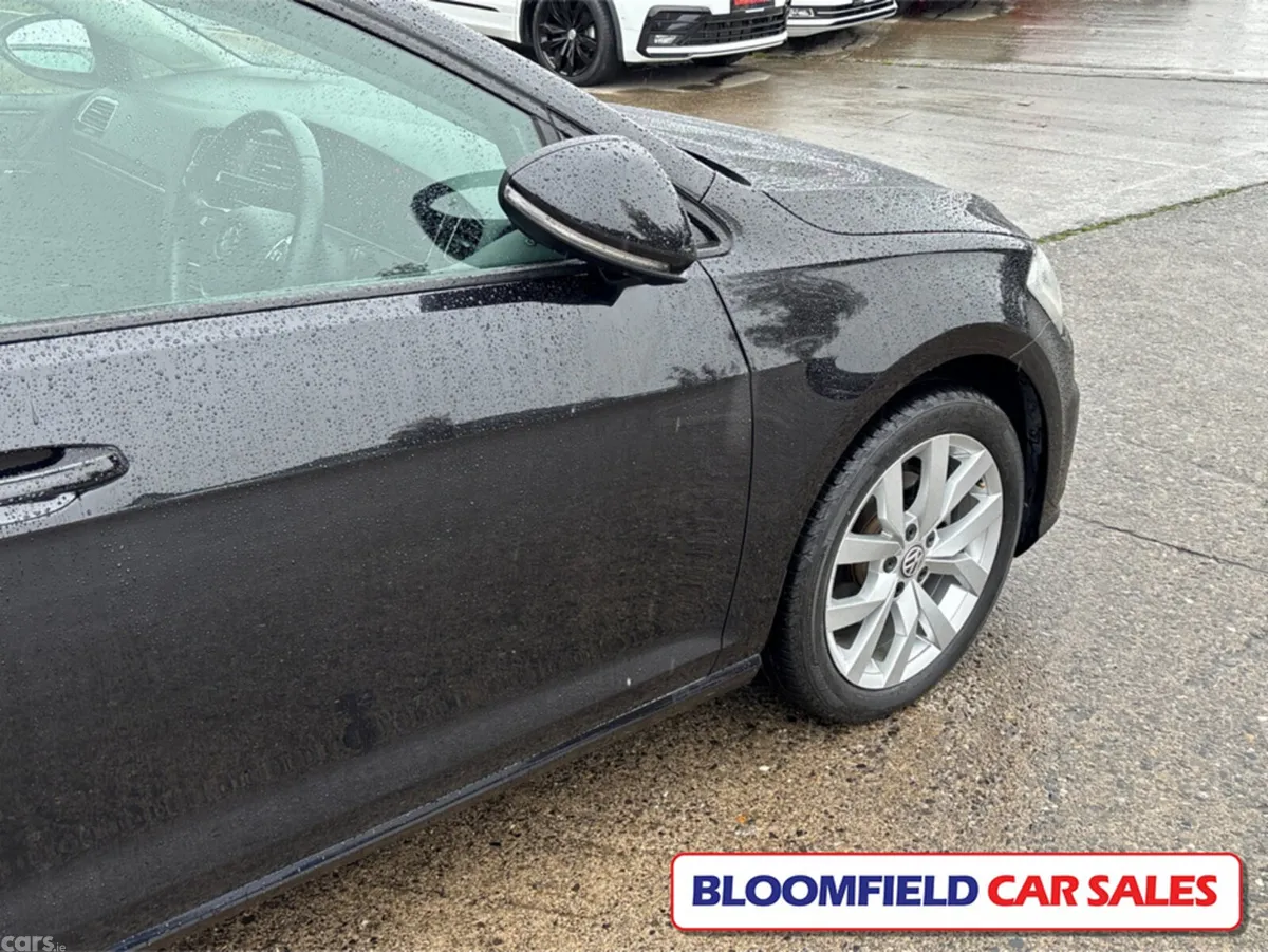 Volkswagen Golf Hatchback, Petrol, 2019, Black