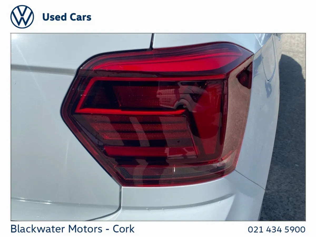 Volkswagen Polo Hatchback, Petrol, 2017, 