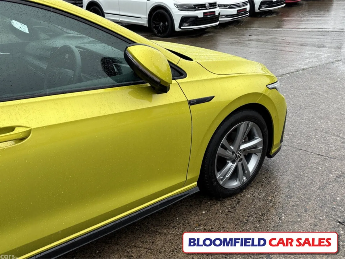 Volkswagen Golf Hatchback, Petrol Hybrid, 2021, Yellow