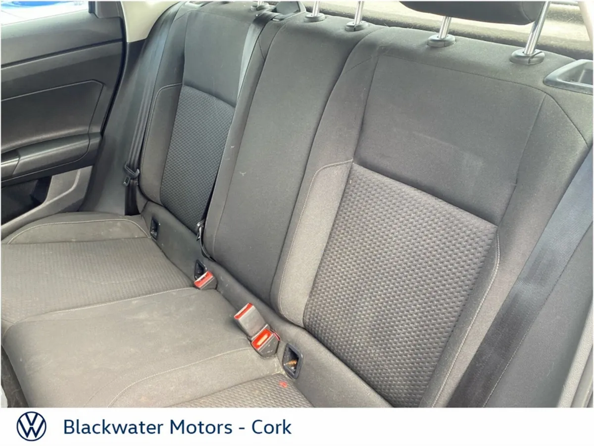 Volkswagen Polo Hatchback, Petrol, 2017, 
