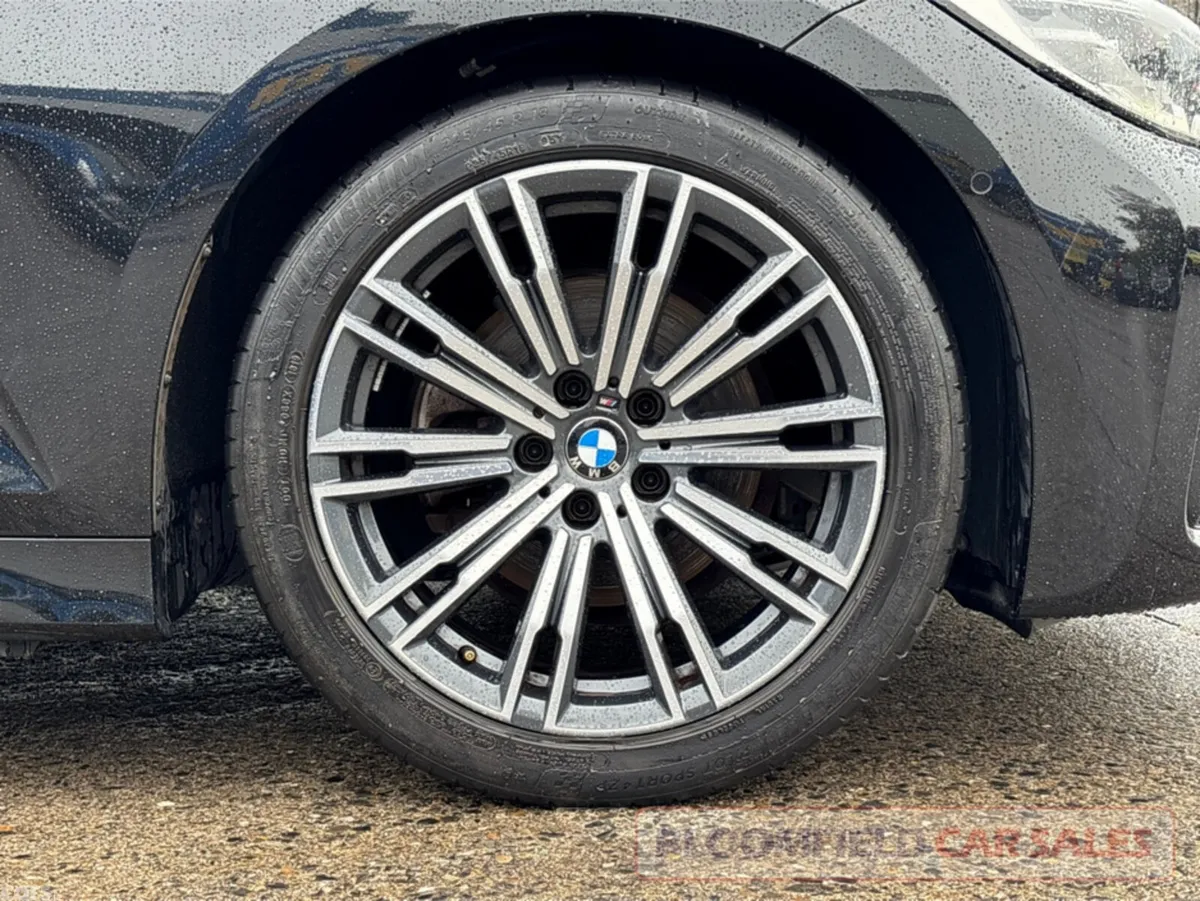 BMW 3-Series Saloon, Diesel, 2019, Black