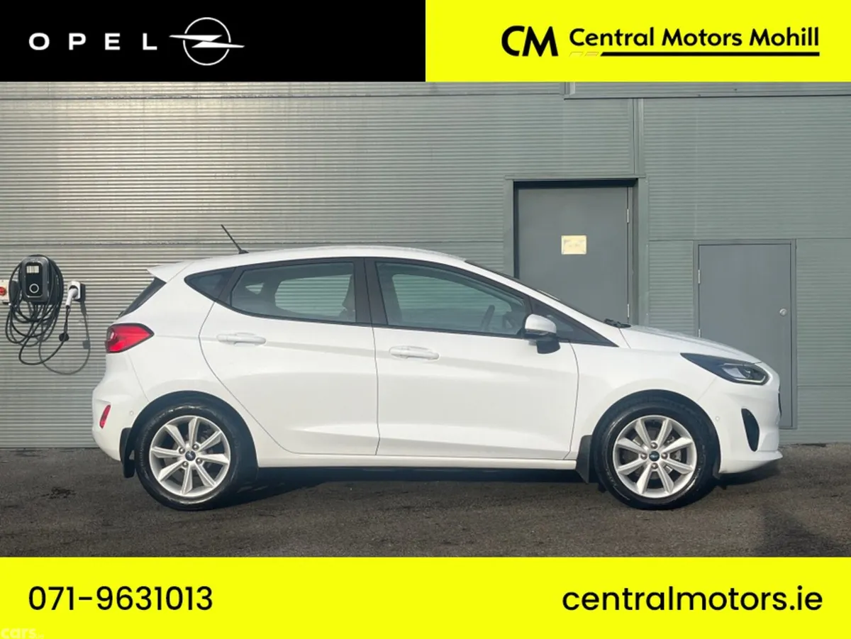Ford Fiesta Hatchback, Petrol, 2023, White