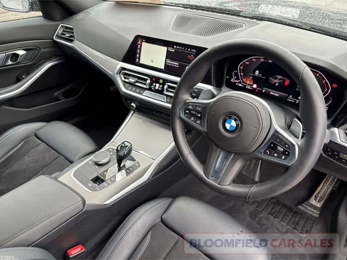 BMW 3-Series Saloon, Diesel, 2019, Black