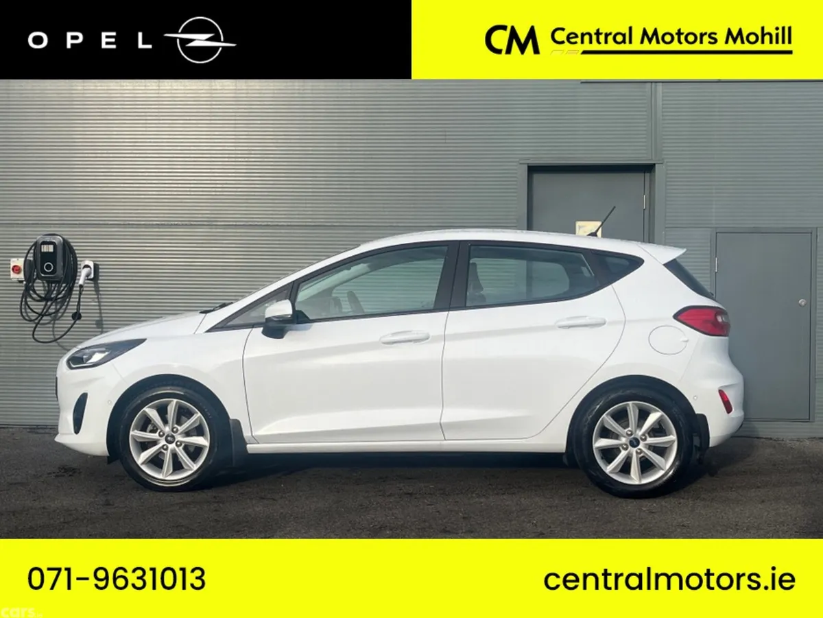 Ford Fiesta Hatchback, Petrol, 2023, White