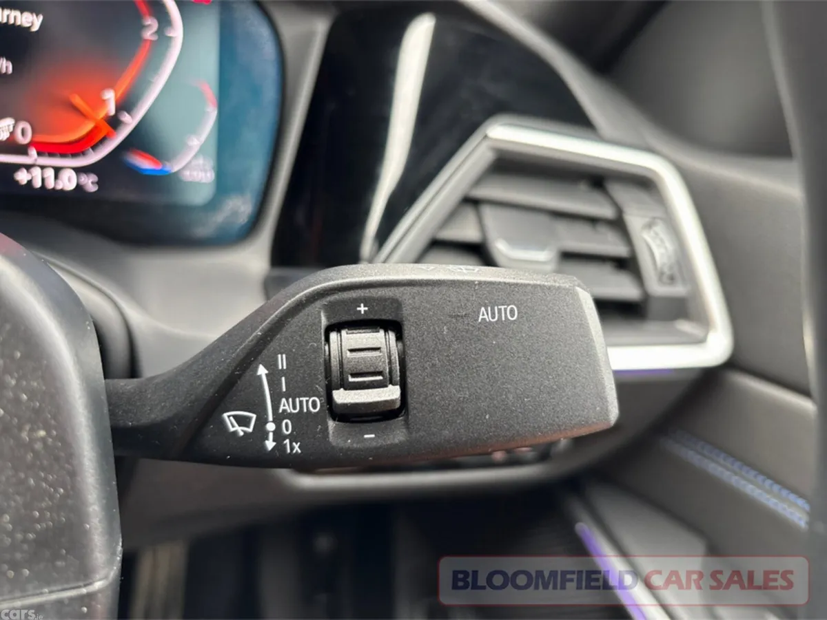BMW 3-Series Saloon, Diesel, 2019, Black
