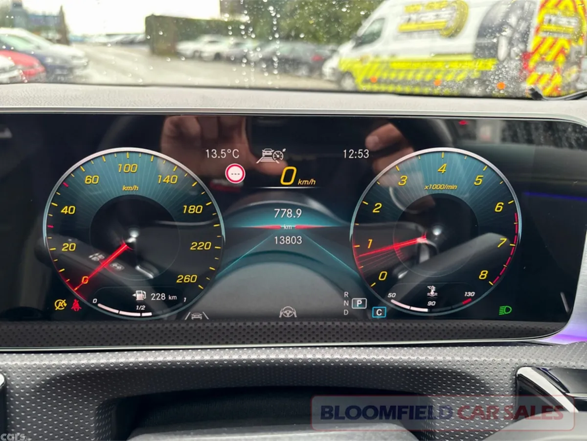 Mercedes-Benz A-Class Hatchback, Petrol, 2018, White
