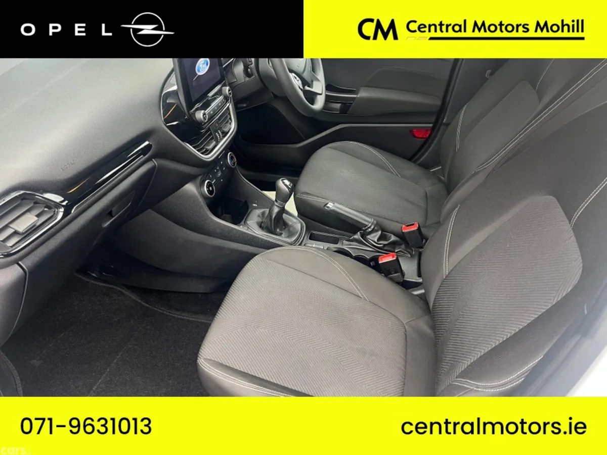 Ford Fiesta Hatchback, Petrol, 2023, White