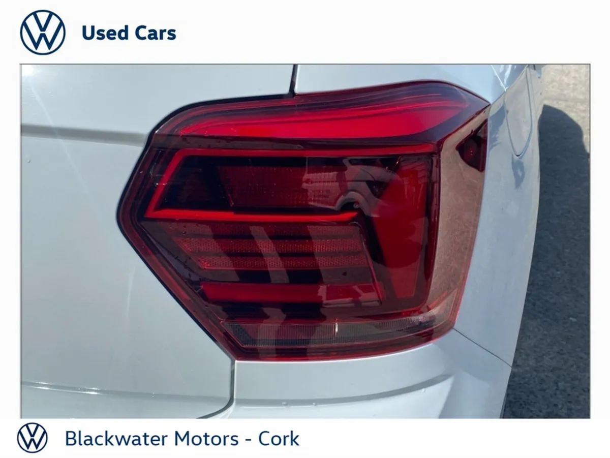 Volkswagen Polo Hatchback, Petrol, 2021, 
