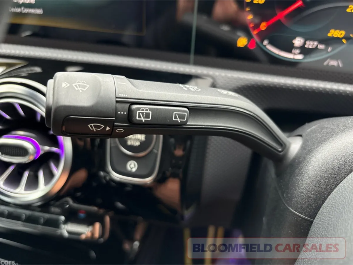 Mercedes-Benz A-Class Hatchback, Petrol, 2018, White