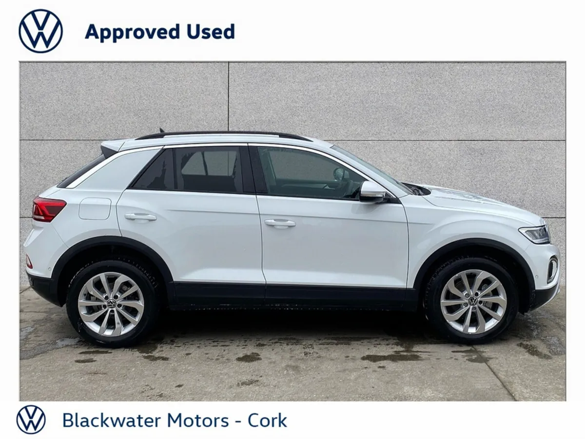 Volkswagen T-Roc Hatchback, Diesel, 2025, White
