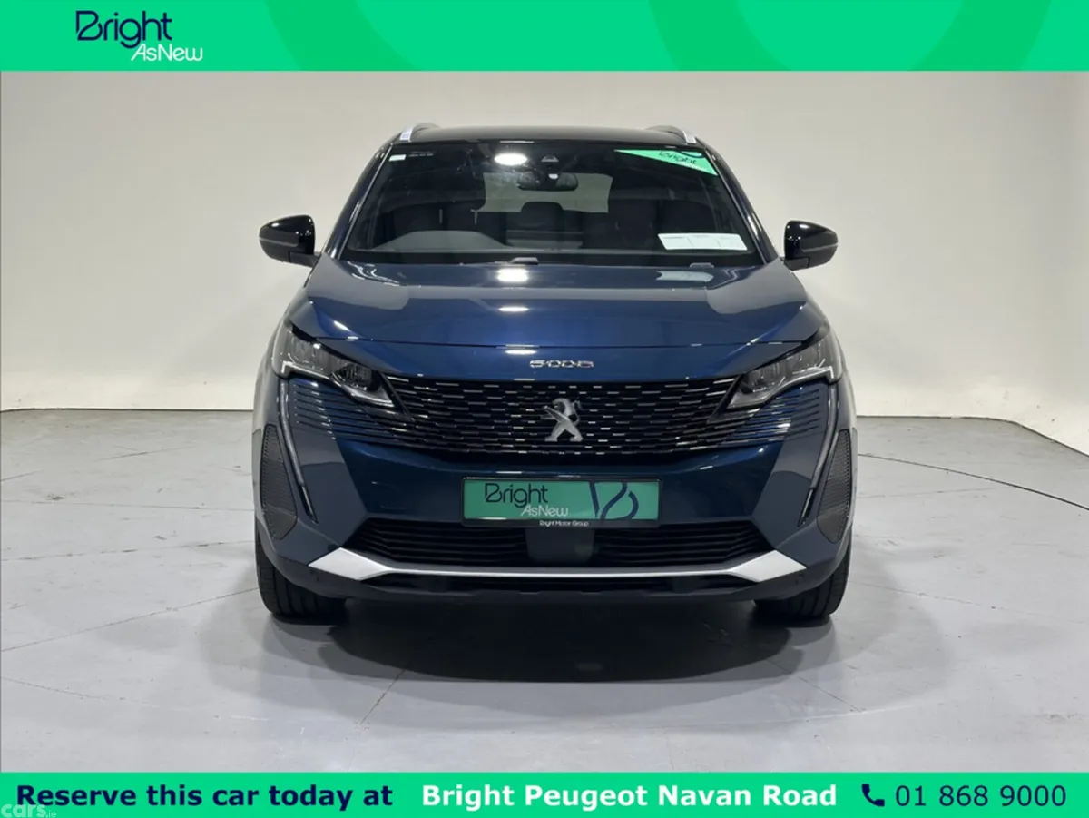 Peugeot 5008 MPV, Diesel, 2023, Blue