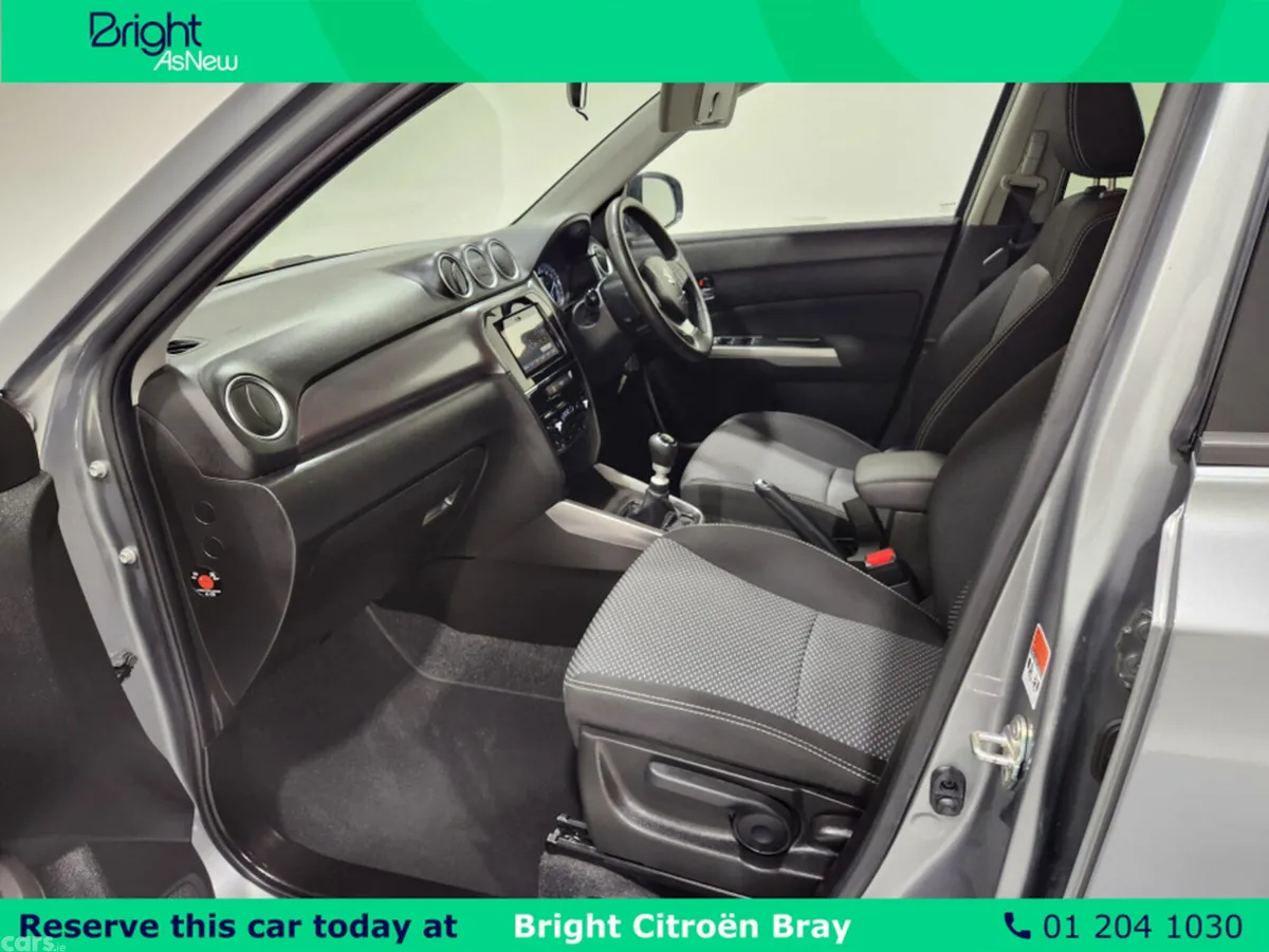 Suzuki Vitara SUV, Petrol, 2020, Grey