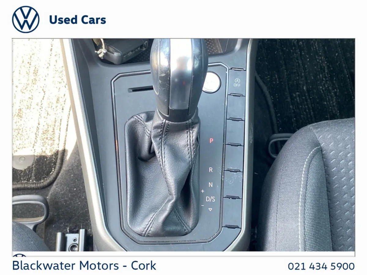 Volkswagen Polo Hatchback, Petrol, 2021, 
