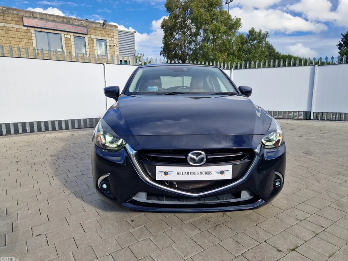 Mazda Demio Hatchback, Diesel, 2017, Blue