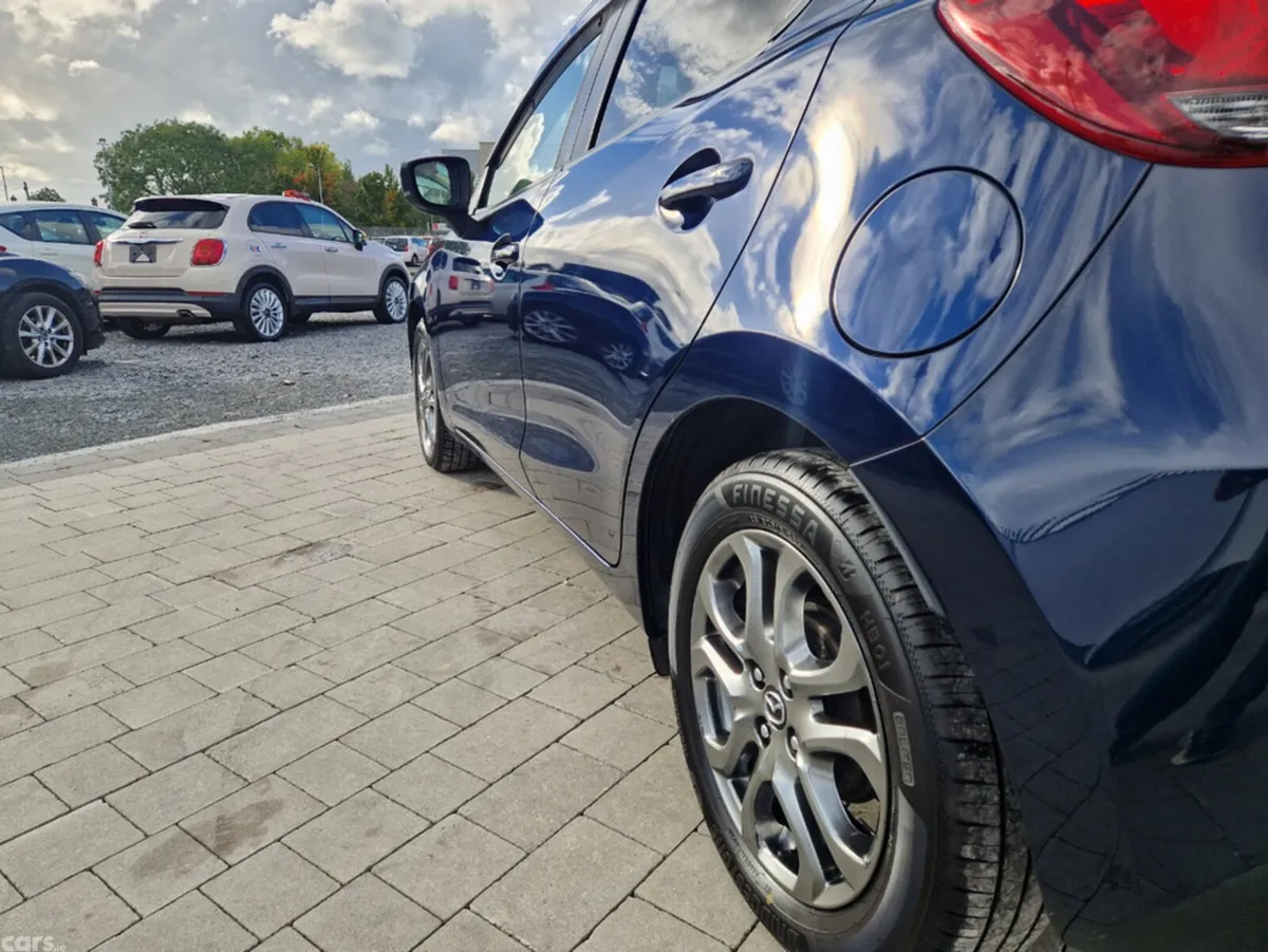 Mazda Demio Hatchback, Diesel, 2017, Blue