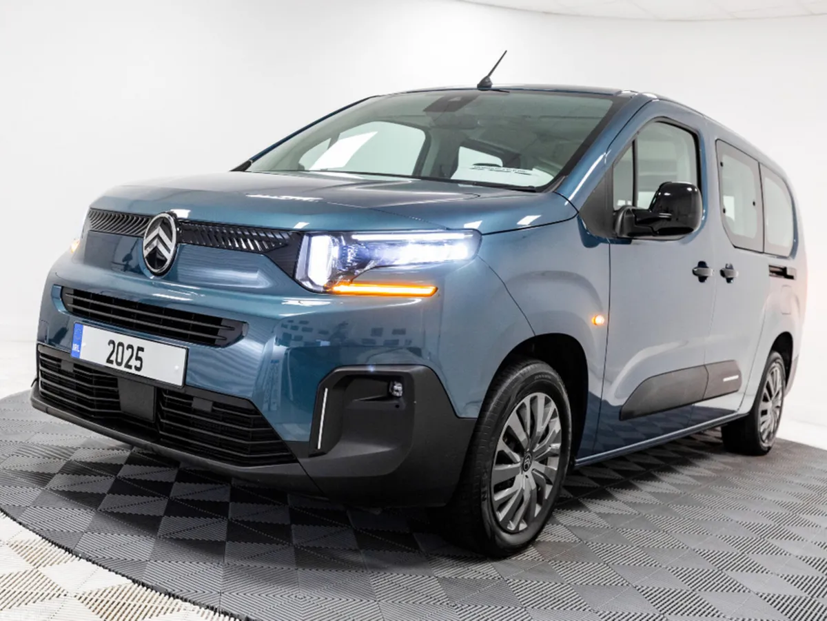 Citroen Berlingo Estate, Electric, 2025, Blue