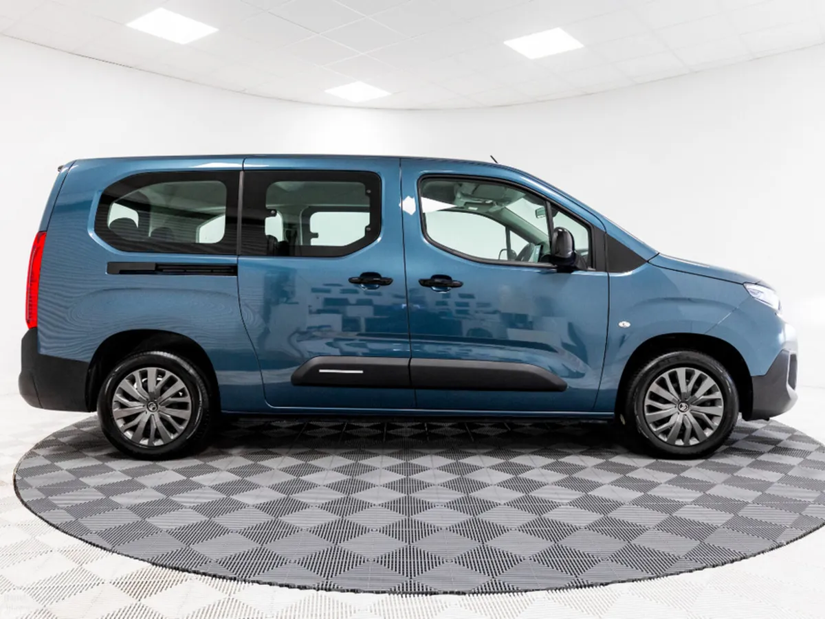 Citroen Berlingo Estate, Electric, 2025, Blue
