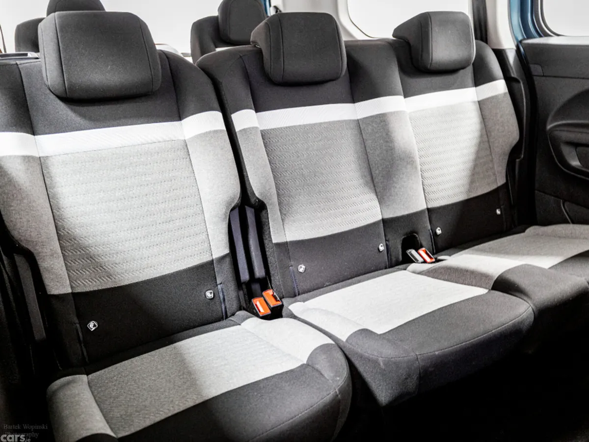 Citroen Berlingo Estate, Electric, 2025, Blue