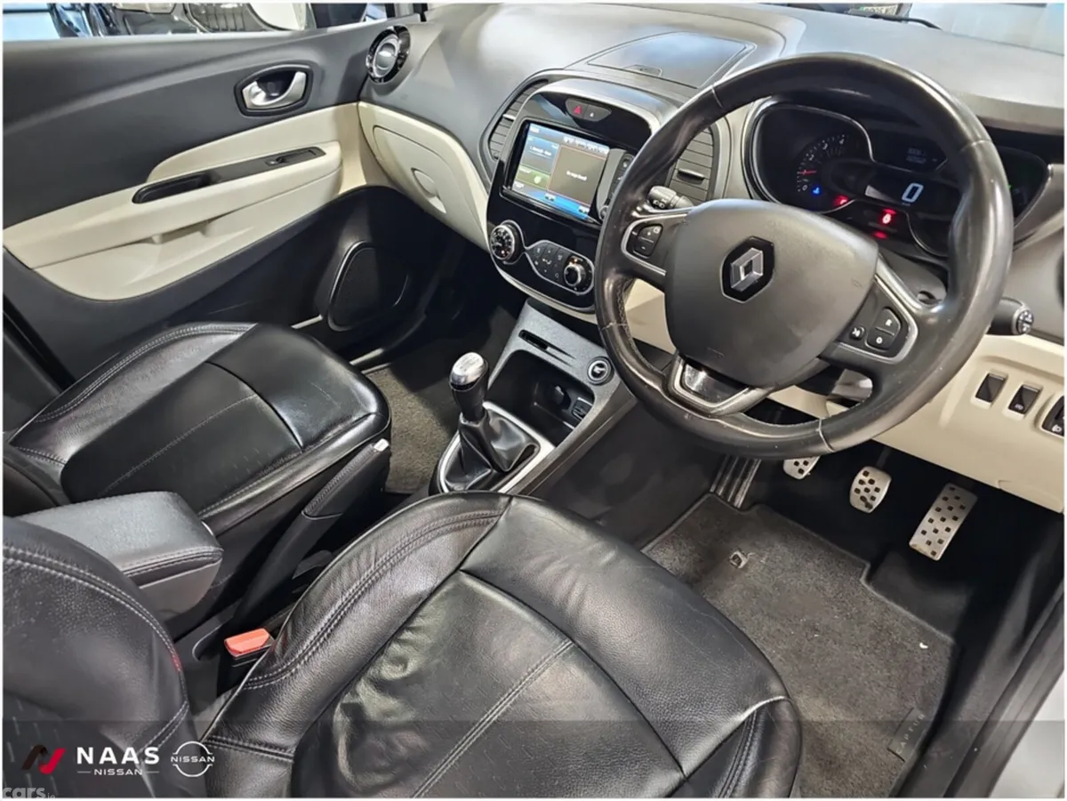 Renault Captur Hatchback, Diesel, 2019, Grey