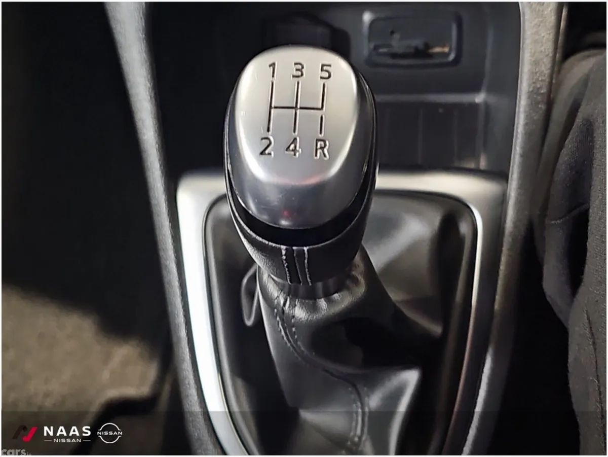 Renault Captur Hatchback, Diesel, 2019, Grey