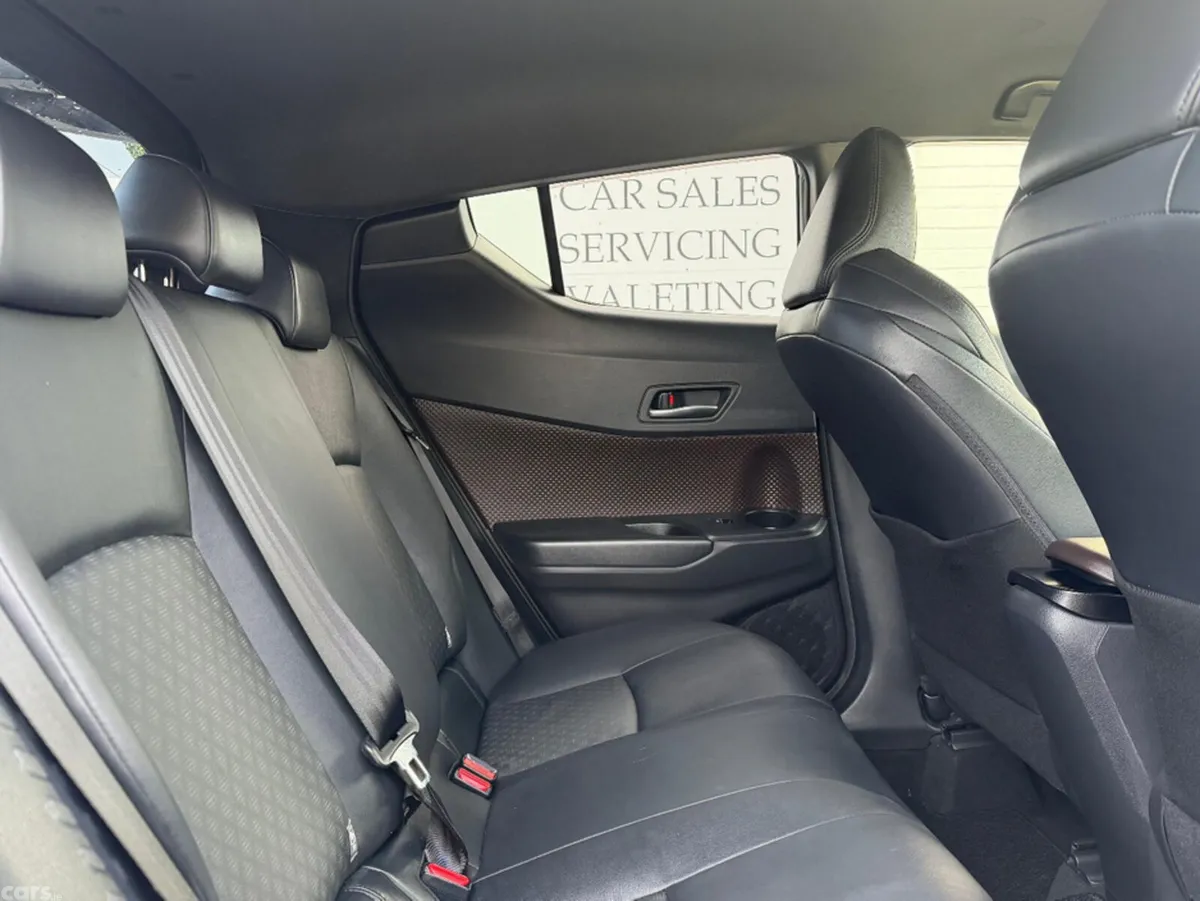 Toyota C-HR Hatchback, Petrol Hybrid, 2017, White