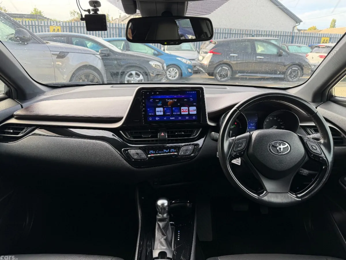 Toyota C-HR Hatchback, Petrol Hybrid, 2017, White