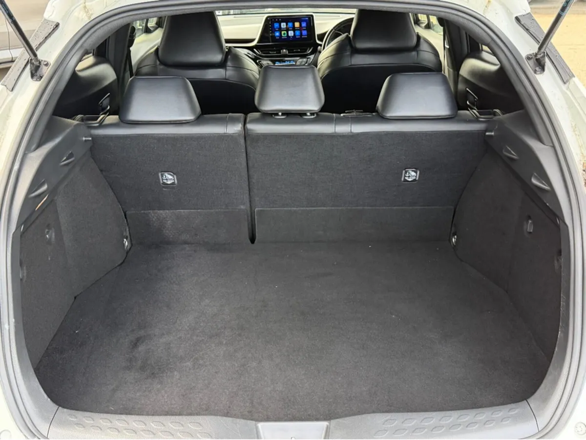 Toyota C-HR Hatchback, Petrol Hybrid, 2017, White