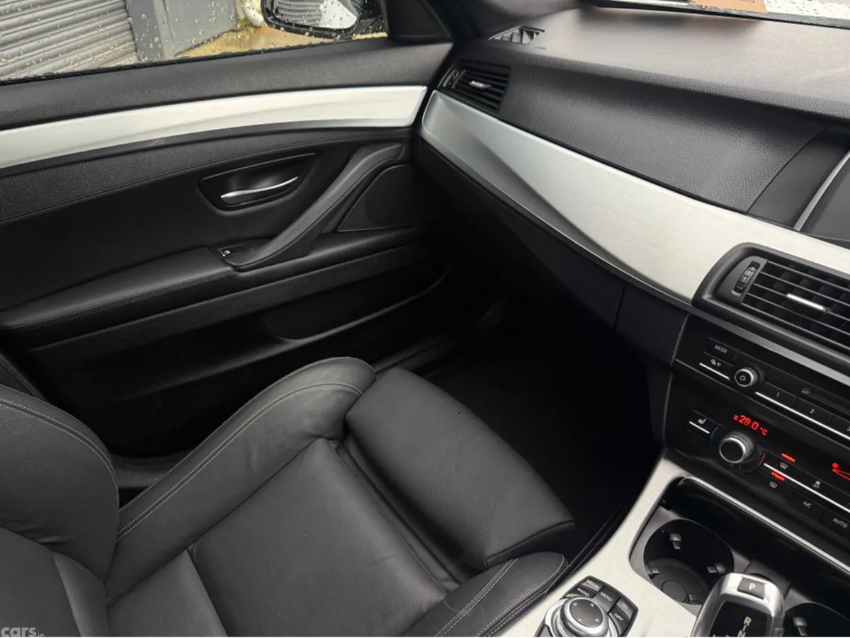 BMW 5-Series Saloon, Diesel, 2015, White