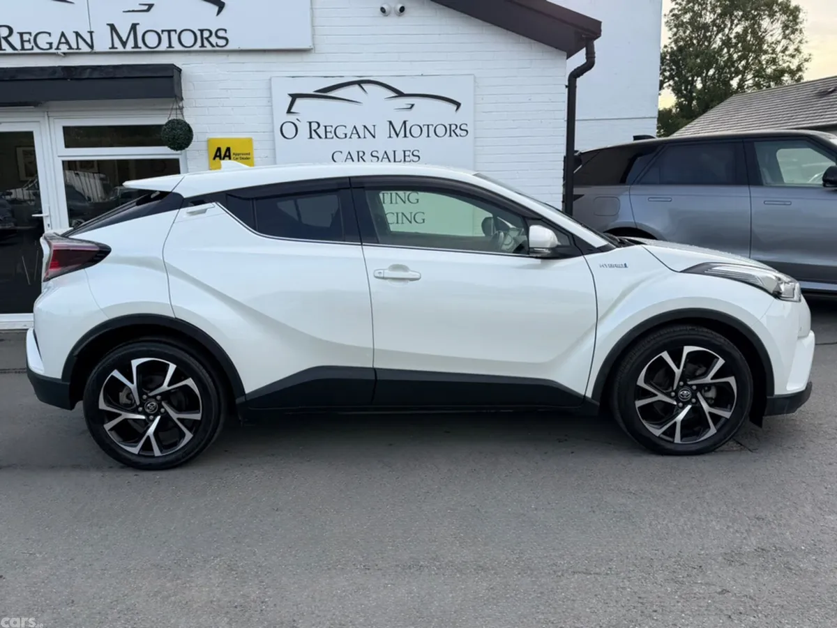 Toyota C-HR Hatchback, Petrol Hybrid, 2017, White