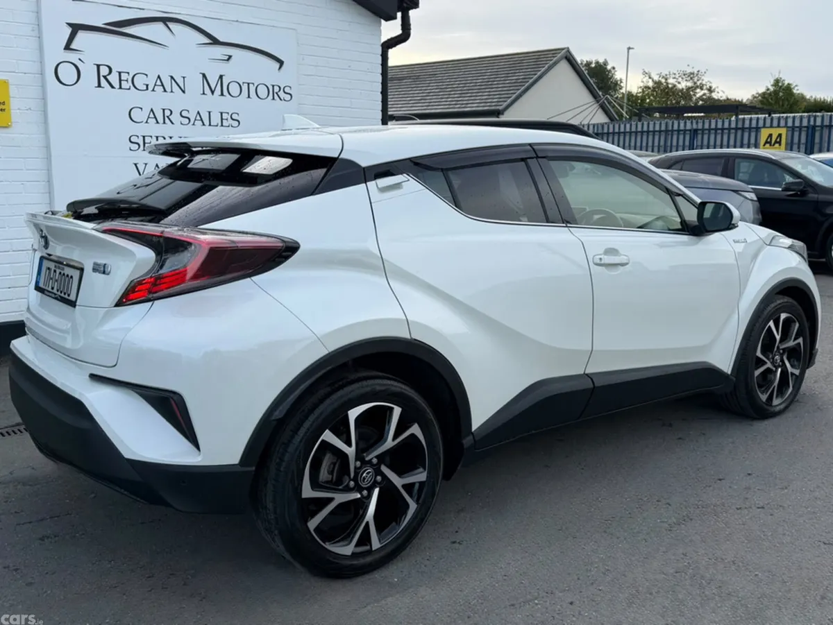 Toyota C-HR Hatchback, Petrol Hybrid, 2017, White