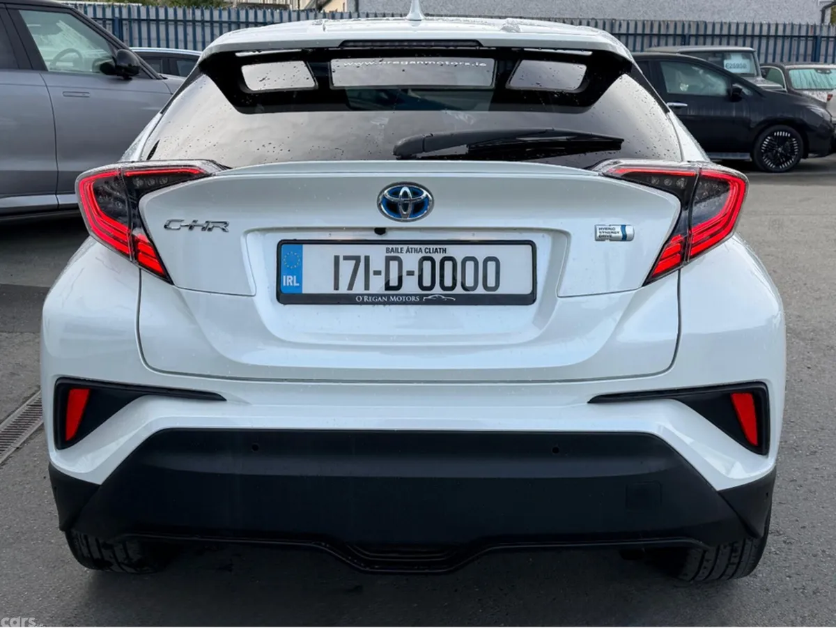 Toyota C-HR Hatchback, Petrol Hybrid, 2017, White