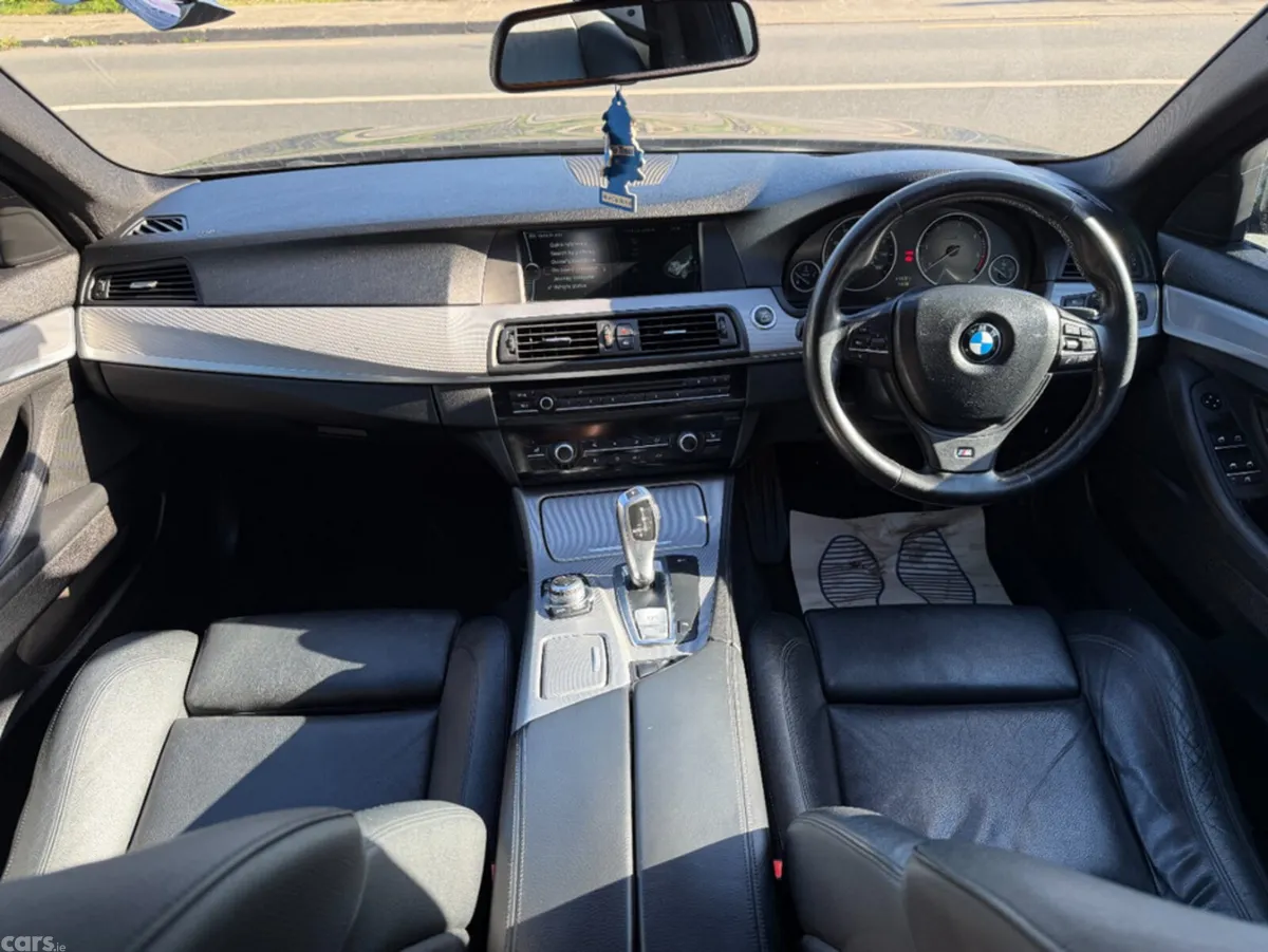 BMW 5-Series Saloon, Diesel, 2011, Grey