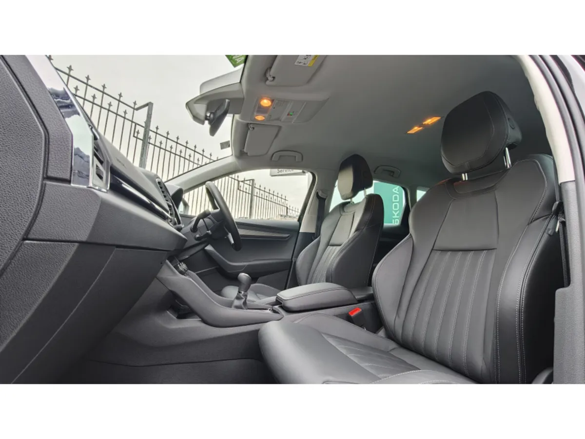Skoda Karoq SUV, Diesel, 2026, Black