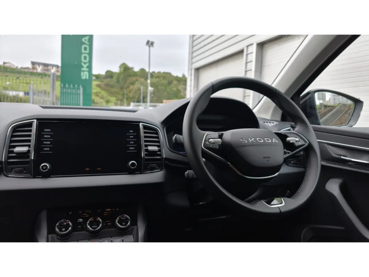 Skoda Karoq SUV, Diesel, 2026, Black