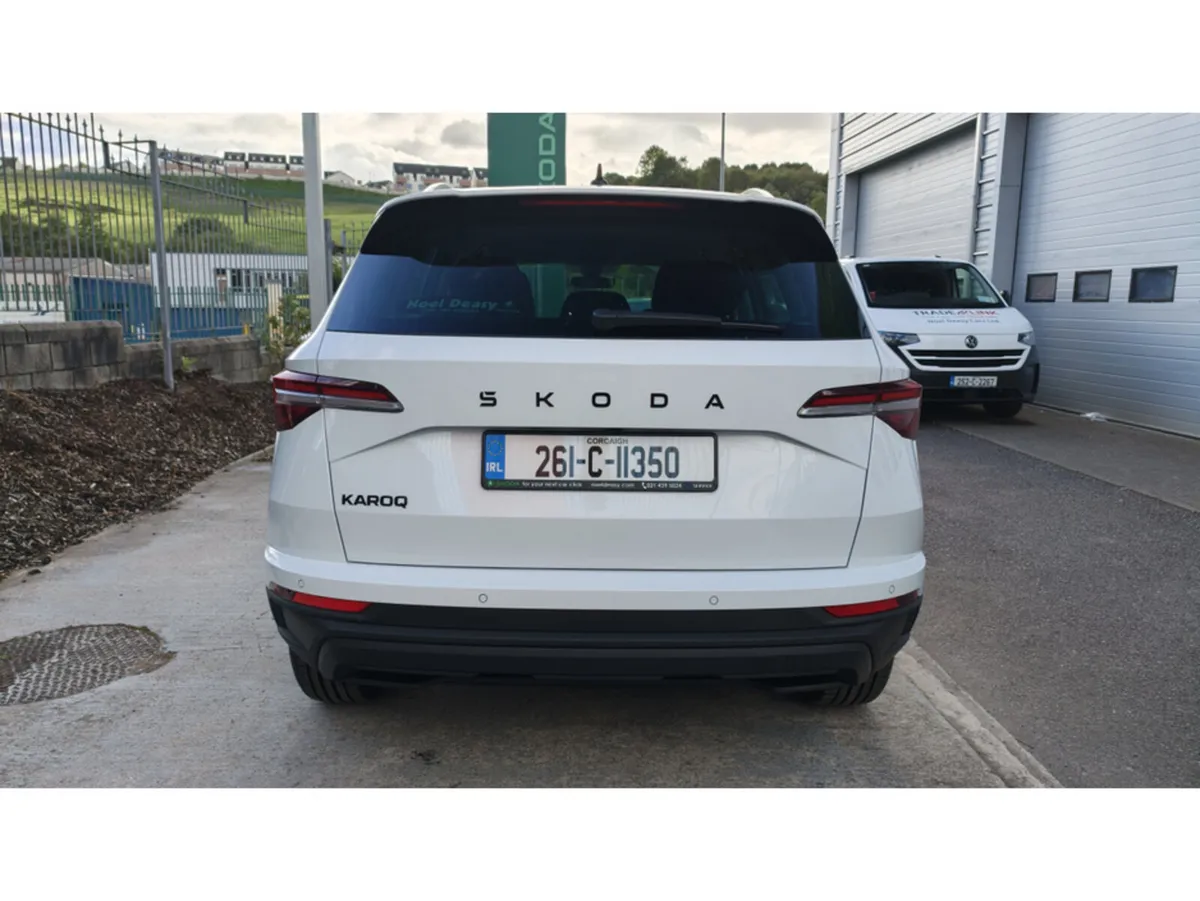 Skoda Karoq SUV, Unknown, 2026, White