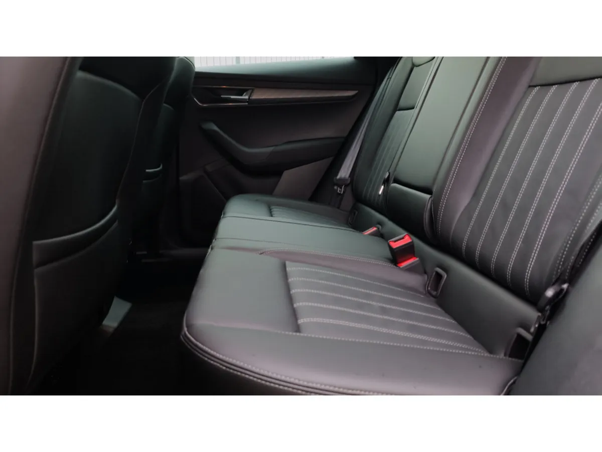 Skoda Karoq SUV, Diesel, 2026, Black