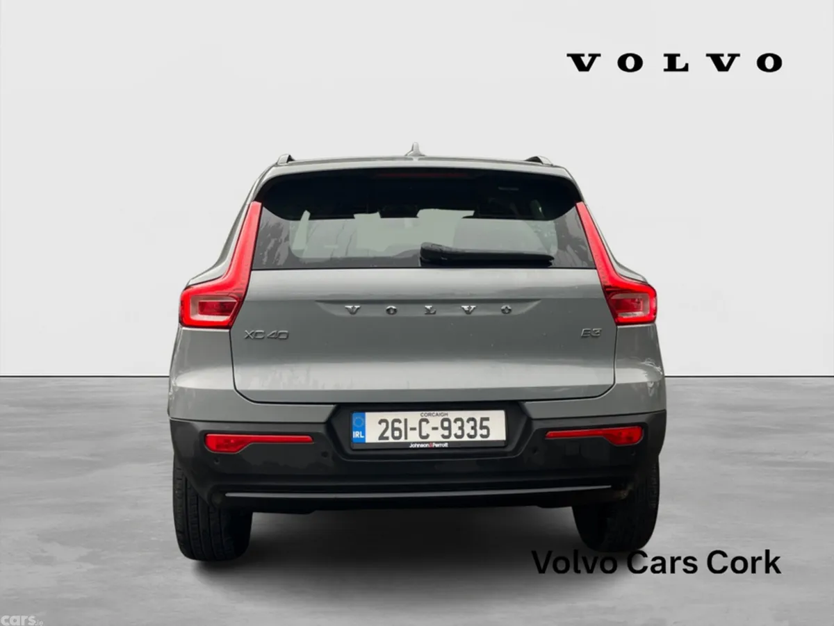 Volvo XC40 SUV, Petrol, 2026, Grey