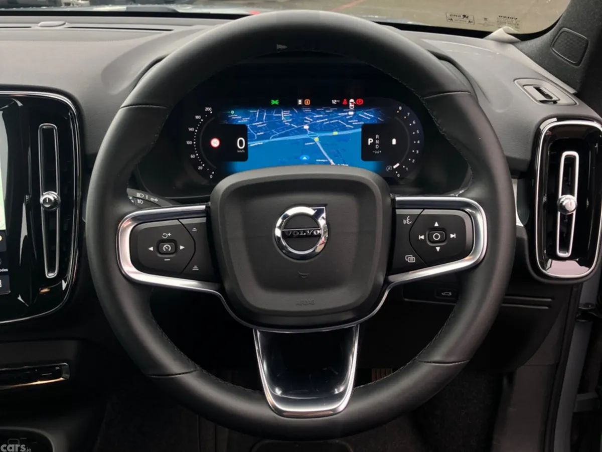 Volvo XC40 SUV, Petrol, 2026, Grey