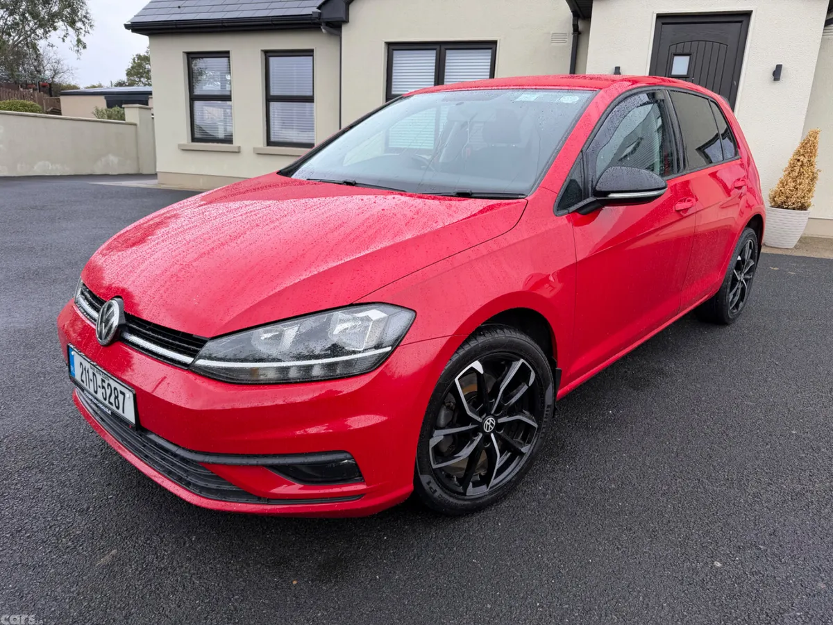 Volkswagen Golf Hatchback, Diesel, 2021, Red