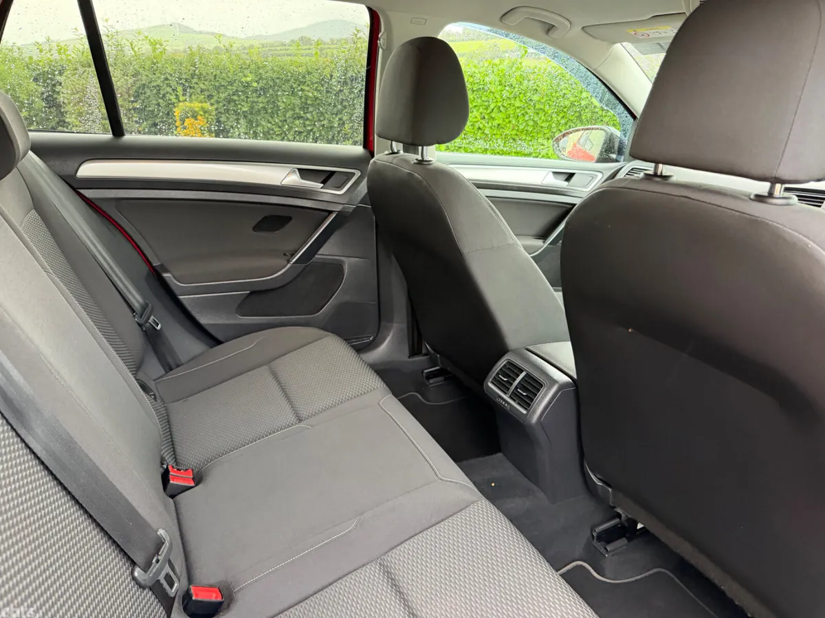 Volkswagen Golf Hatchback, Diesel, 2021, Red