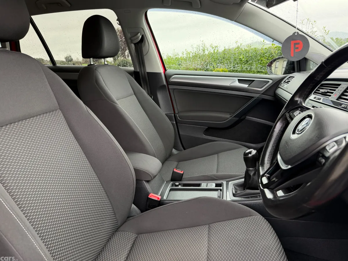 Volkswagen Golf Hatchback, Diesel, 2021, Red