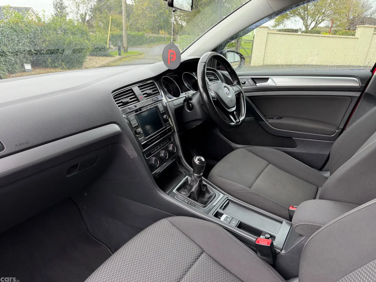 Volkswagen Golf Hatchback, Diesel, 2021, Red